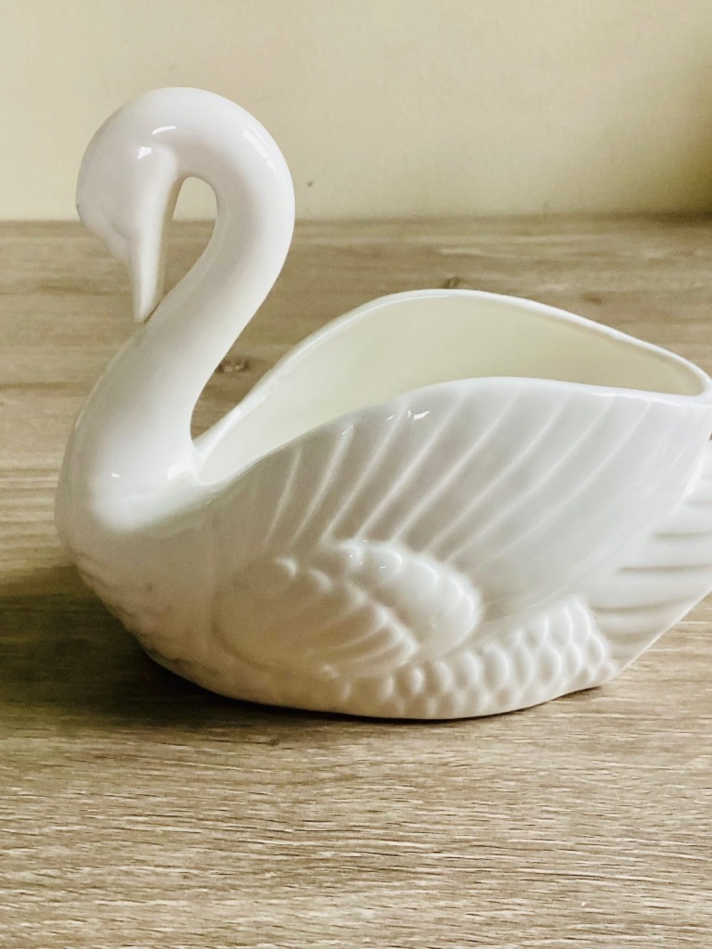 Vtg Swan Ceramic White Planter Vase Figurine Décor Made In Korea Artistic Gifts